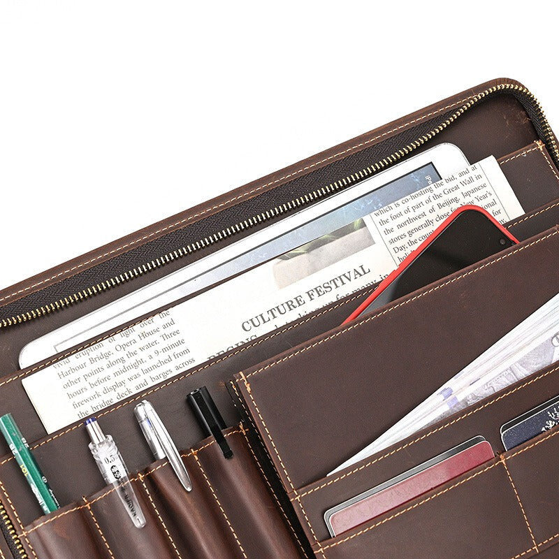 Conférencier en cuir pour homme