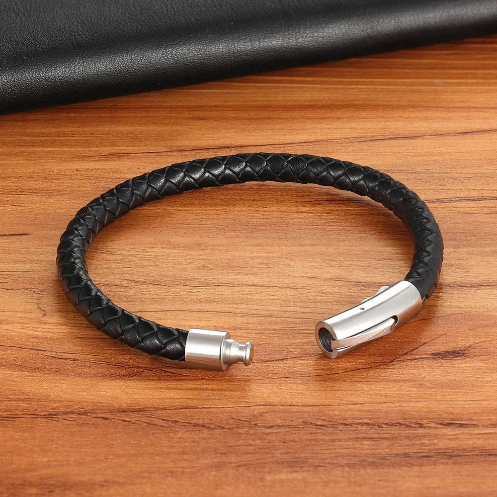 Bracelet en cuir pour homme avec bouton en acier inoxydable